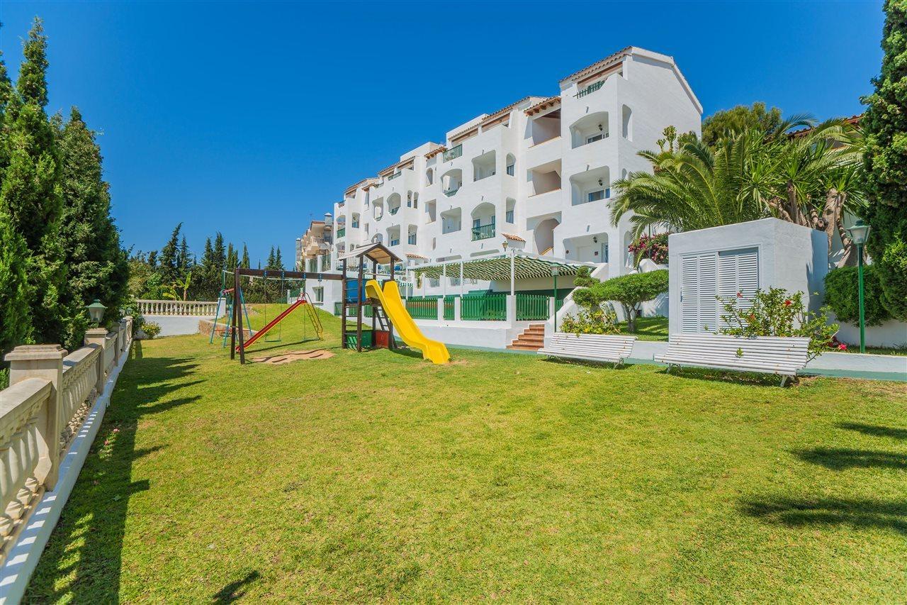 Aparthotel Holiday Center Santa Ponsa Ngoại thất bức ảnh