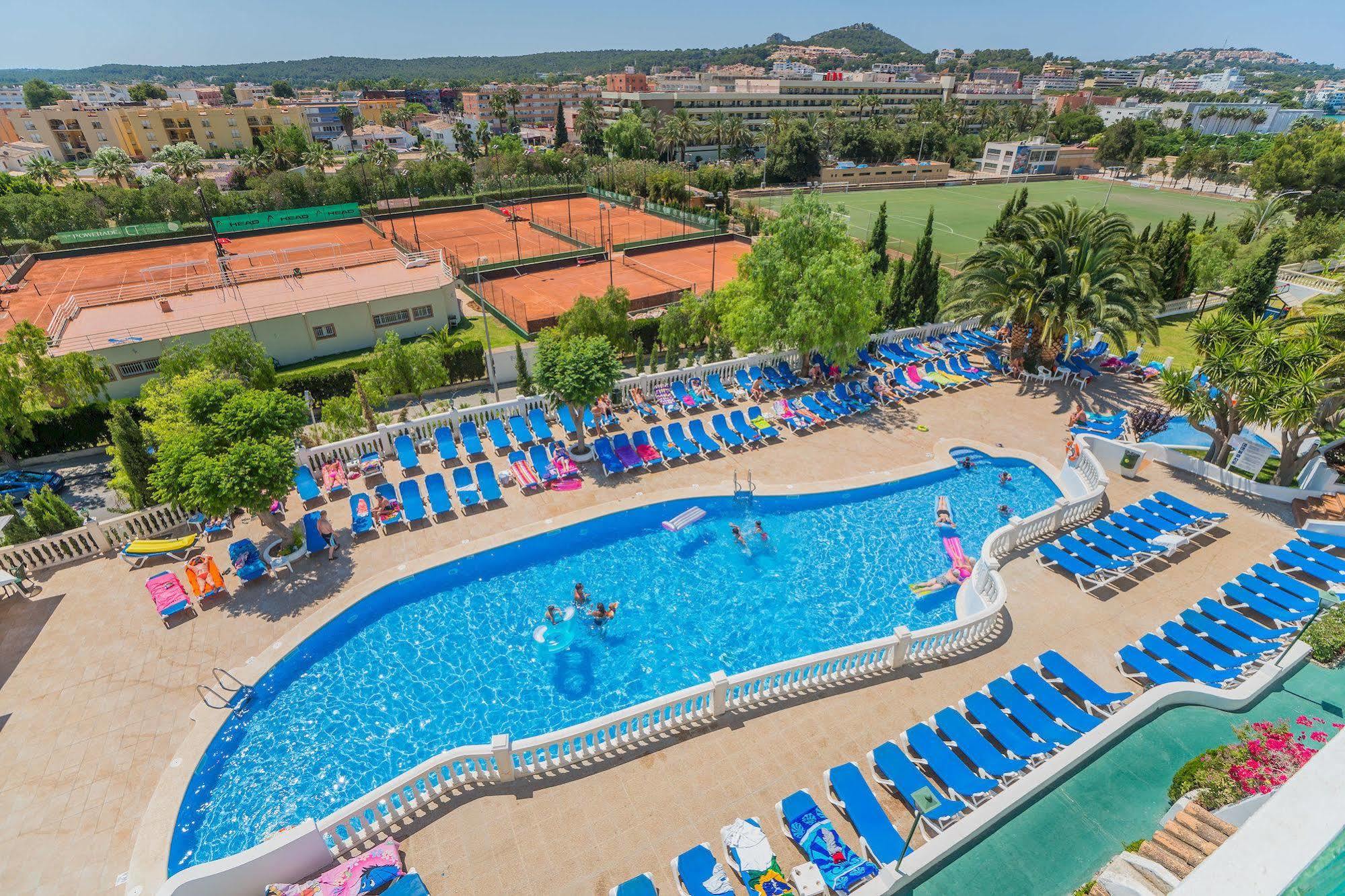 Aparthotel Holiday Center Santa Ponsa Ngoại thất bức ảnh